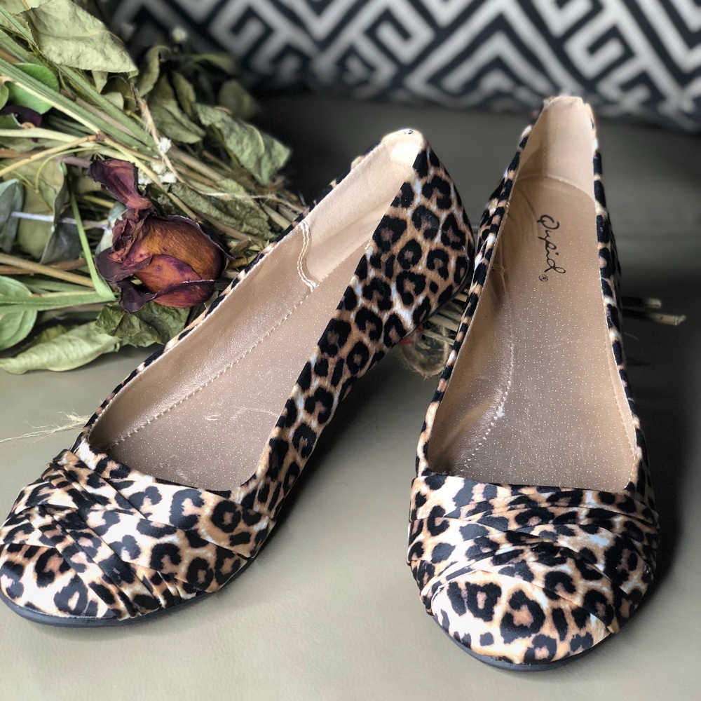 Qupid Leopard Thesis Flats